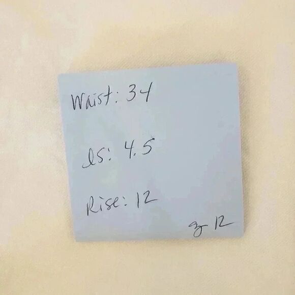 Free Assembly Women’s Rolled Cuff Jean Shorts - Picture 4 of 12